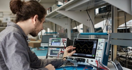 3 Series MDO app shot