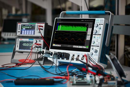 4 Series B MSO Mixed Signal Oscilloscope | Tektronix