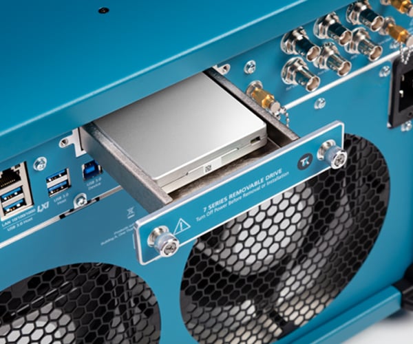 Removable SSD drive on the 7 Series DPO oscilloscope